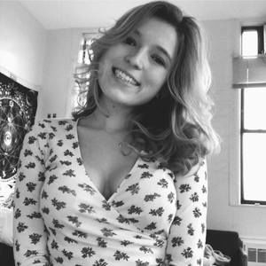 Meet your Posher, Claire